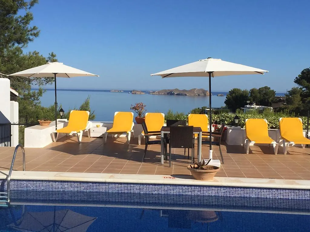 Hostal Cala Moli Cala Tarida  Spanien