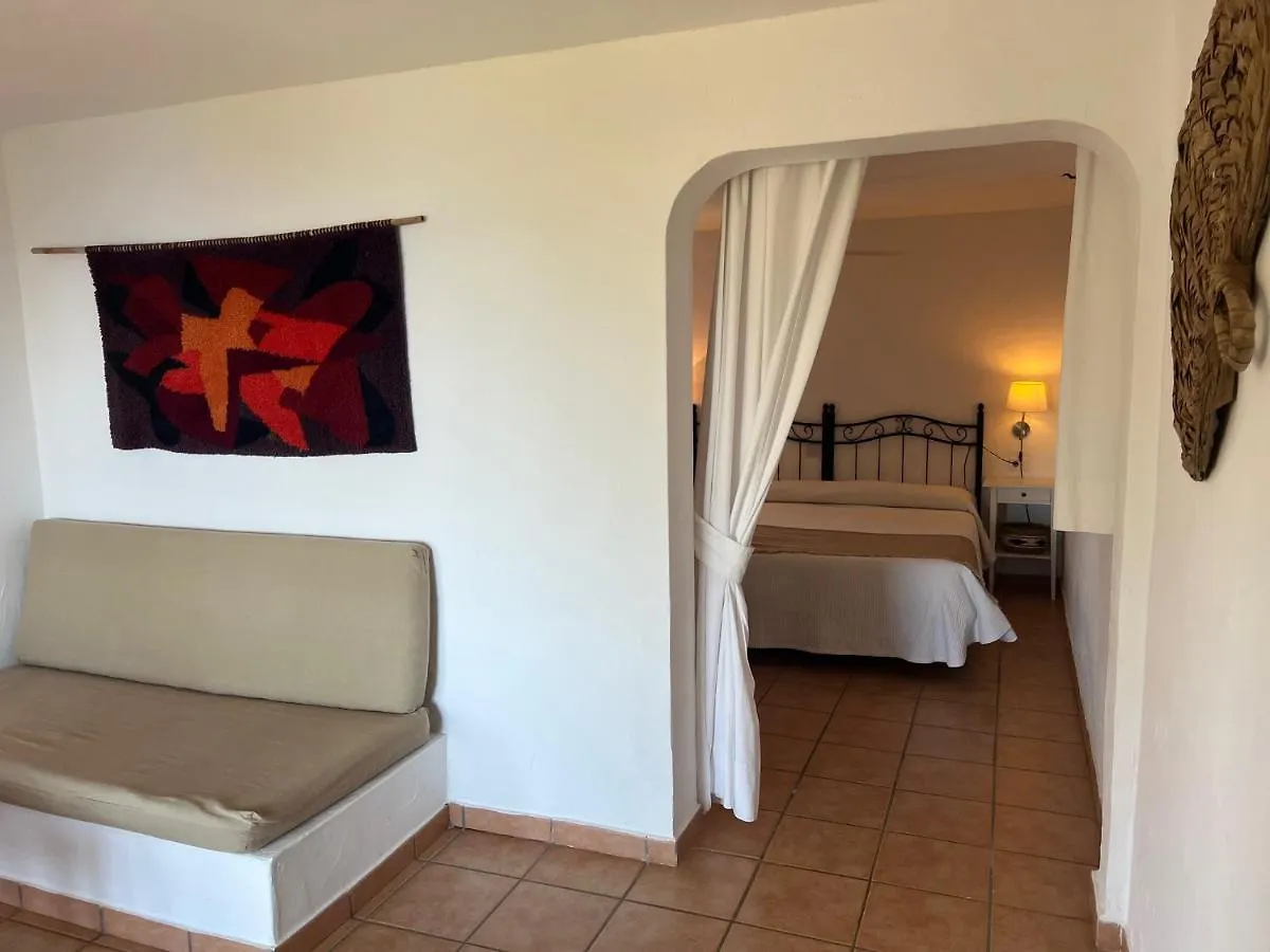 Guest house Hostal Cala Moli Cala Tarida