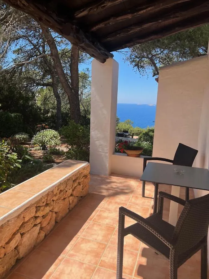 Hostal Cala Moli Cala Tarida  Guest house