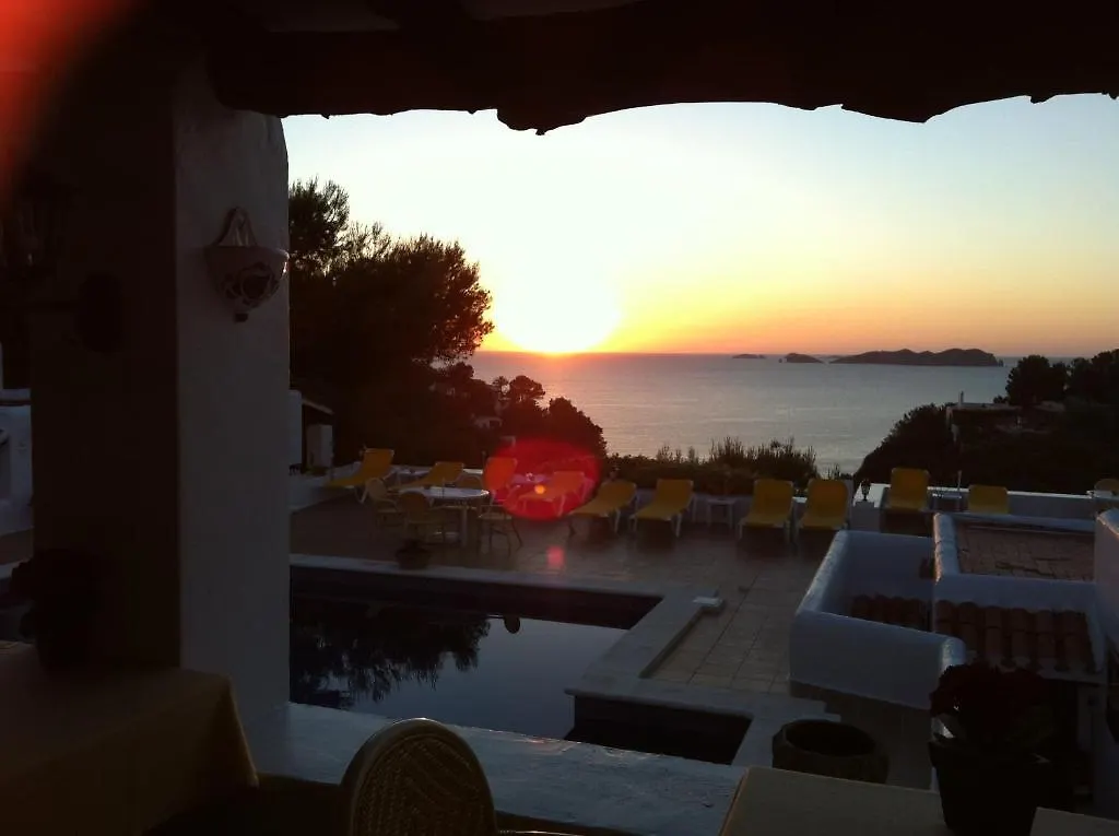 Hostal Cala Moli Cala Tarida