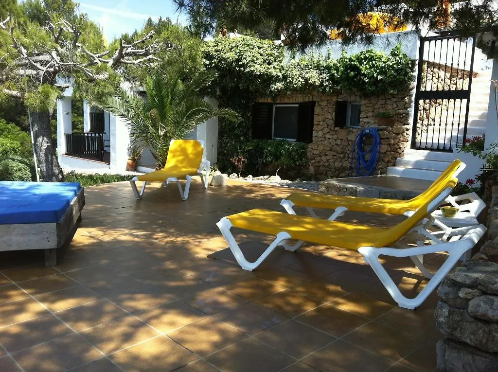 Guest house Hostal Cala Moli Cala Tarida