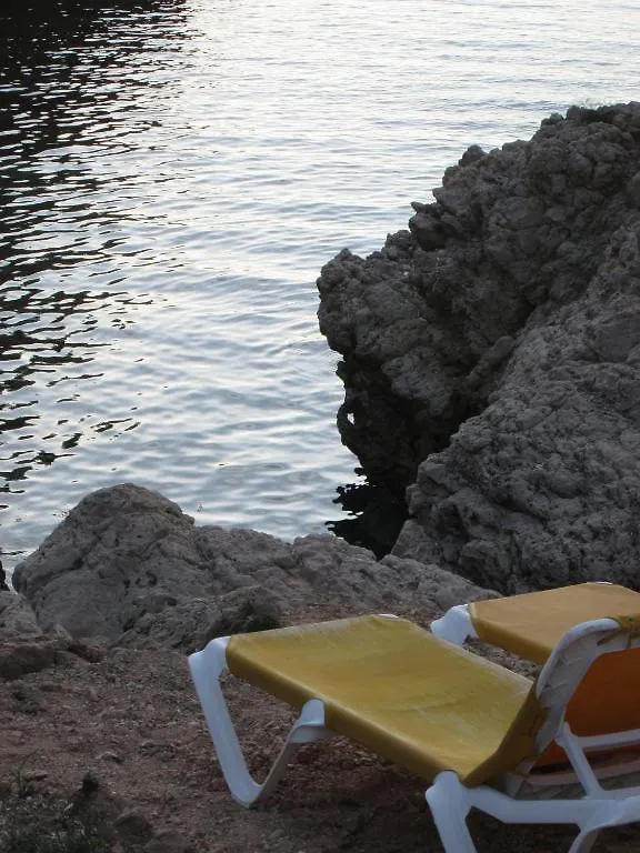 Hostal Cala Moli Cala Tarida  Guest house