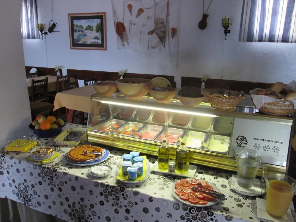 Hostal Cala Moli Cala Tarida  Spain