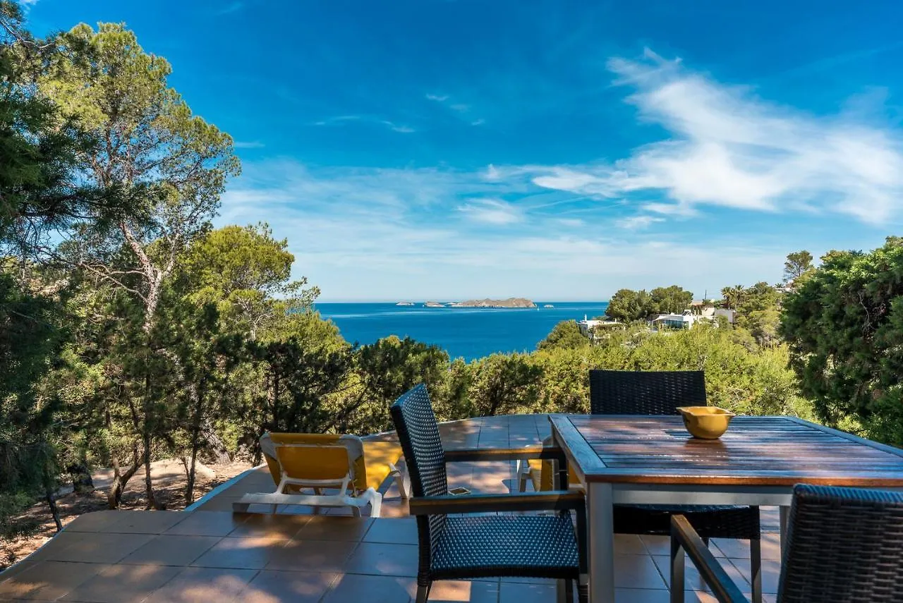 Hostal Cala Moli Cala Tarida  Spain
